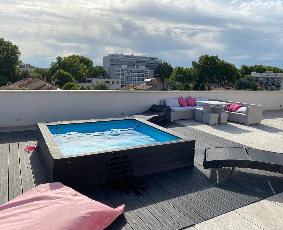 Appartement Rooftop Avec Piscine Avignon Bagian luar foto